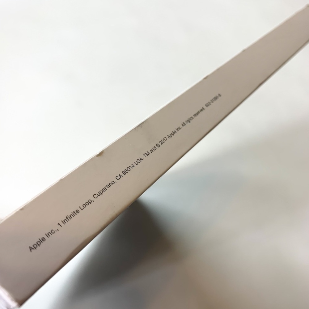 Apple Genuine iPad Pro 10.5” - Natural Leather Black Sleeve 🍎 - Picture 5 of 8
